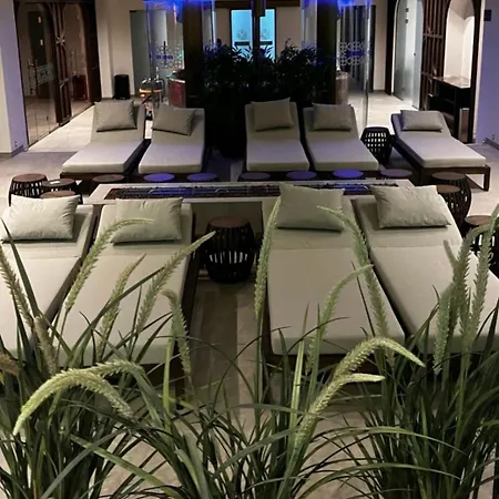 Planet Deluxe Wellnes & Apartman *