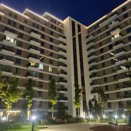 Apartman Planet Deluxe Wellnes & *